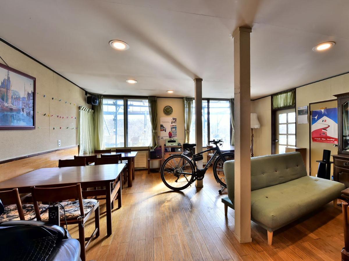 Kurumayama Kogen Guesthouse Urara Chino Esterno foto