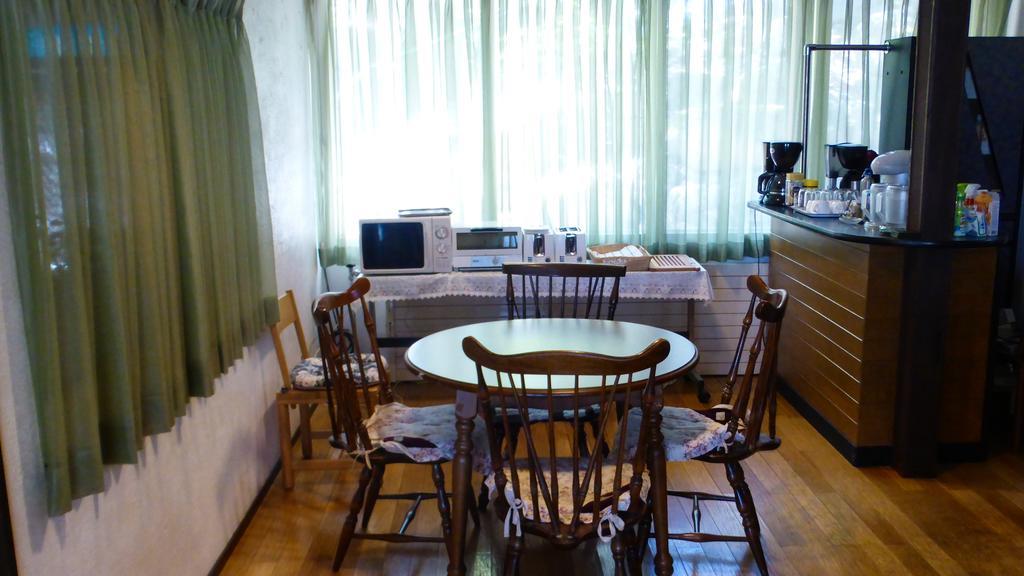 Kurumayama Kogen Guesthouse Urara Chino Esterno foto